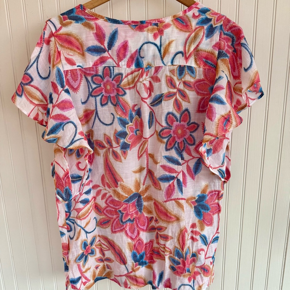 Counterparts Colorful Floral Top Size Medium - Picture 4 of 4